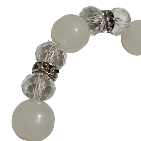 Elegant Beaded Stretch Bracelet Crystal White Beads Classic Minimalist Jewelry - Picture 2 of 3